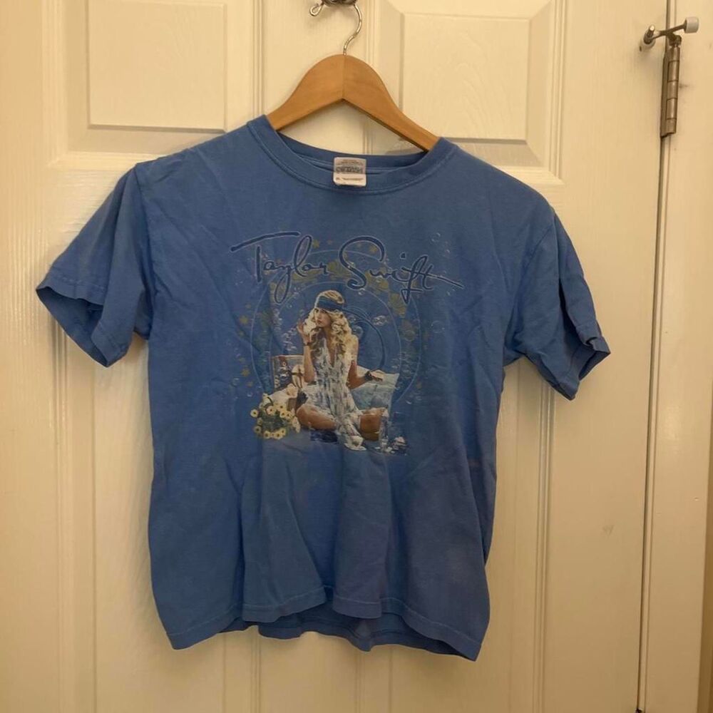 Unbranded Women's Blue T-shirt
